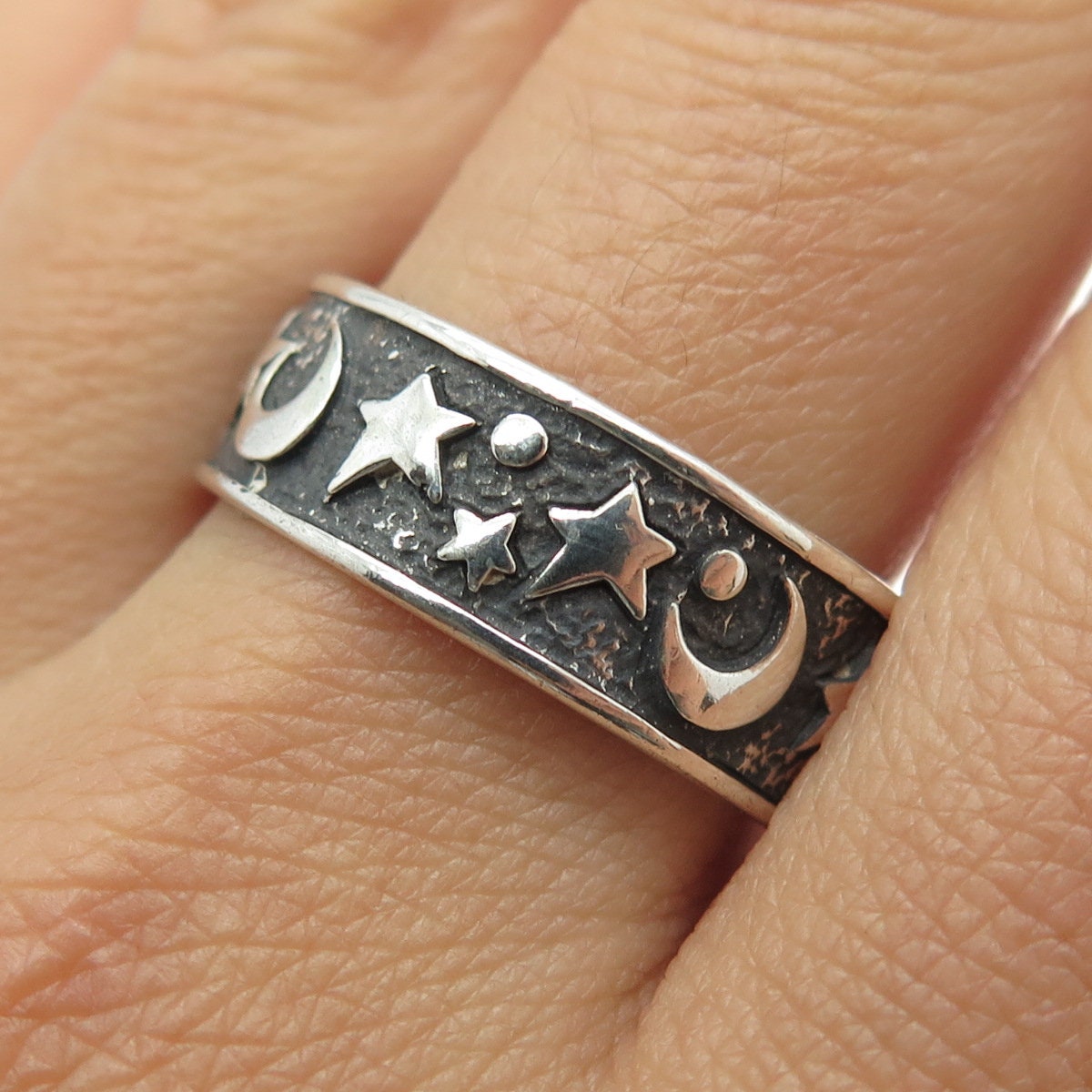 SHUBE 925 Sterling Silver Vintage Crescent Moon and Star