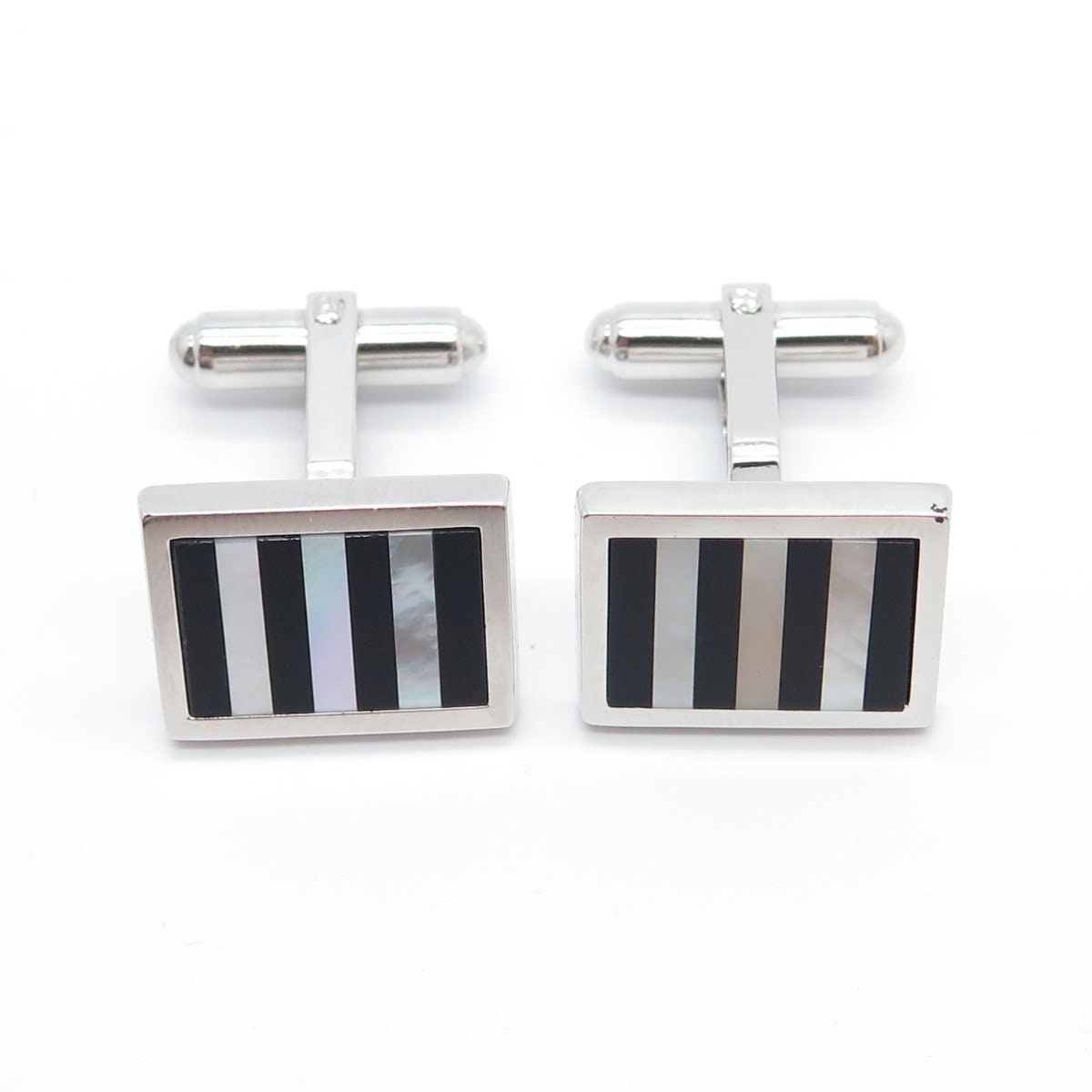 ピアス momoni SS25 WAI BIJOUX (255MMOBJ005 255MO616075) JewCas ひらがなイニシャル片耳ピアス『あ』『ま』『を』『ぬ