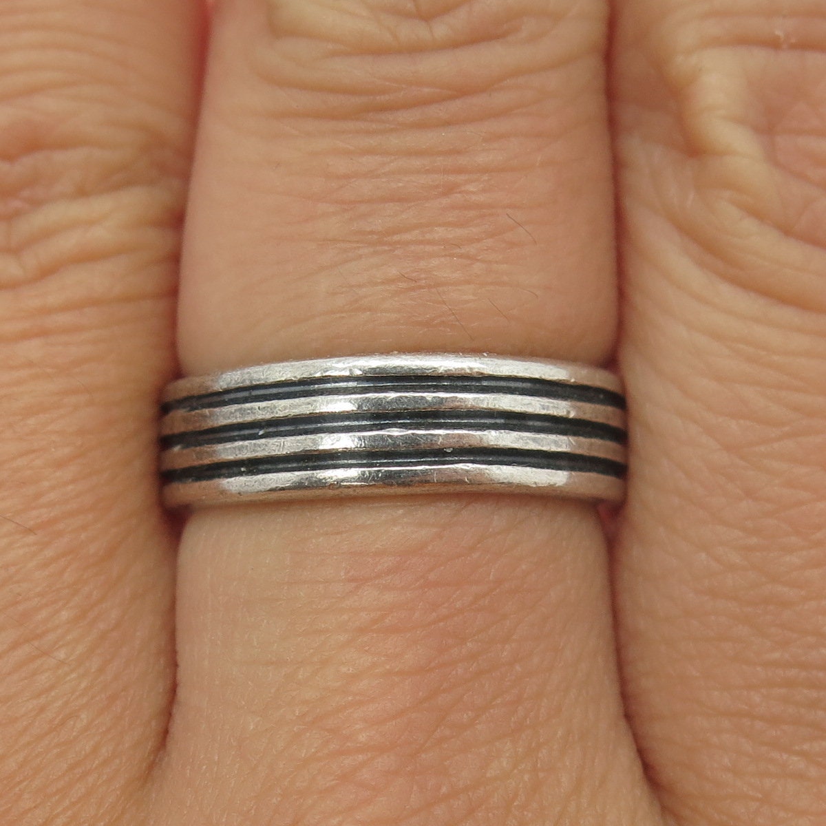 925 Sterling Silver Vintage Mexico Multi-lined Oxidized Band Ring