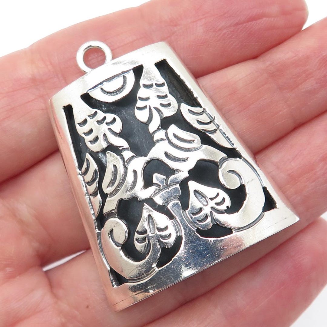 925 Sterling Silver Vintage Mexico Aztec Floral Shadow Box
