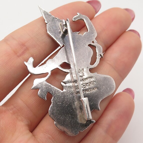 939 Silver Vintage Siam Thai Nakon Niello Hindu Goddess Pin Brooch