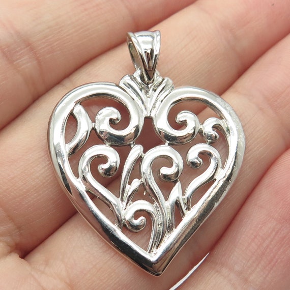 925 Sterling Silver Vintage  Swirl Heart Pendant