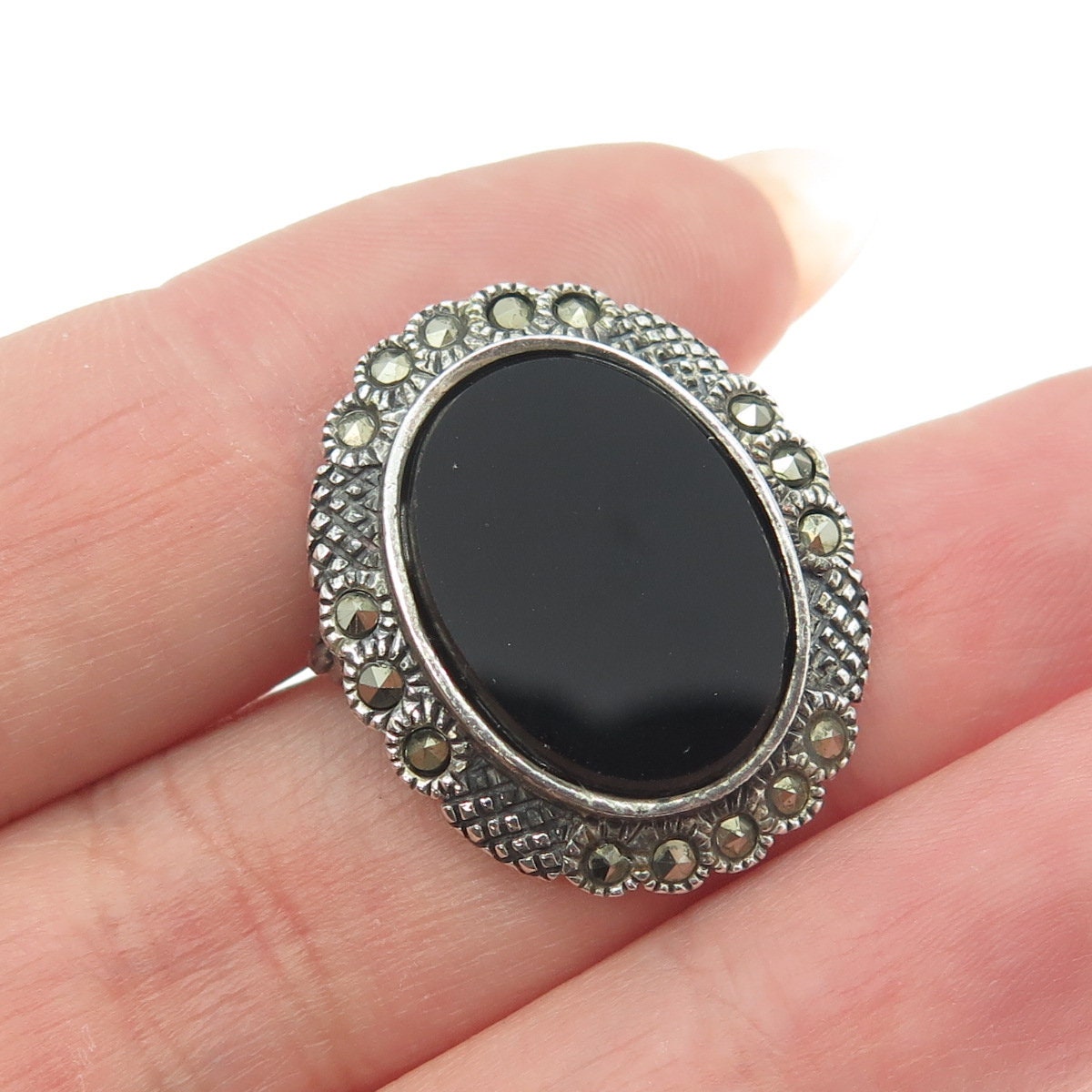 925 Sterling Silver Vintage Real Black Onyx and Marcasite Oval Floral Pin Brooch