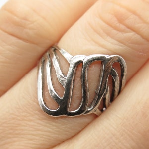 925 Sterling Silver Vintage Wavy Ring Size 7