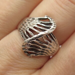 925 Sterling Silver Vintage Swirl and Striped Ring Size 7 1/4