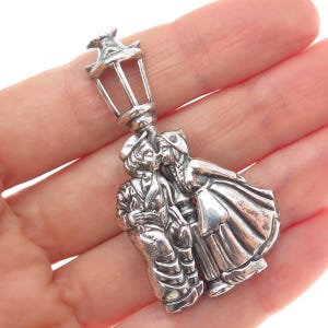 925 Sterling Silver Antique Art Deco Dutch Boy Girl Courting Kissing Pin Brooch