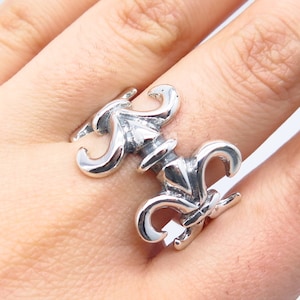 925 Sterling Silver Vintage Fleur-De-Lis Ring Size 12.25