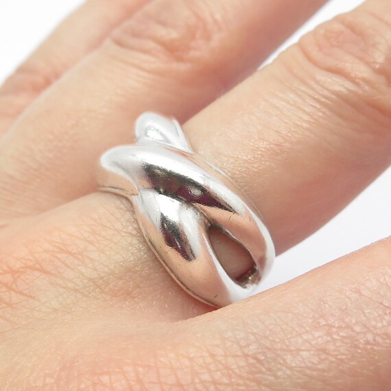 925 Sterling Silver Vintage Crossover Ring Size 8 - image 3