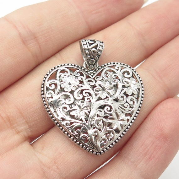 925 Sterling Silver Floral Blossom Scroll Heart Pe