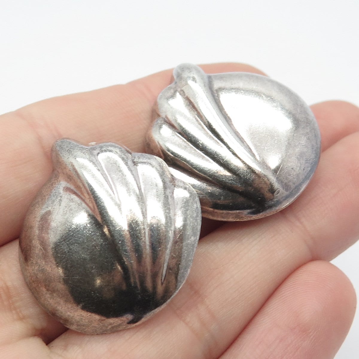 925 Sterling Silver Vintage Shell Clip on Earrings - Etsy display picture 1