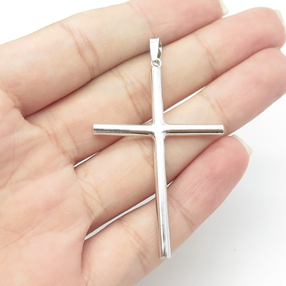 925 Sterling Silver Vintage Classic Cross Pendant - image 1