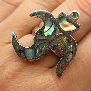 925 Sterling Silver Vintage Abalone Shell Om Mantra Ring Size 7