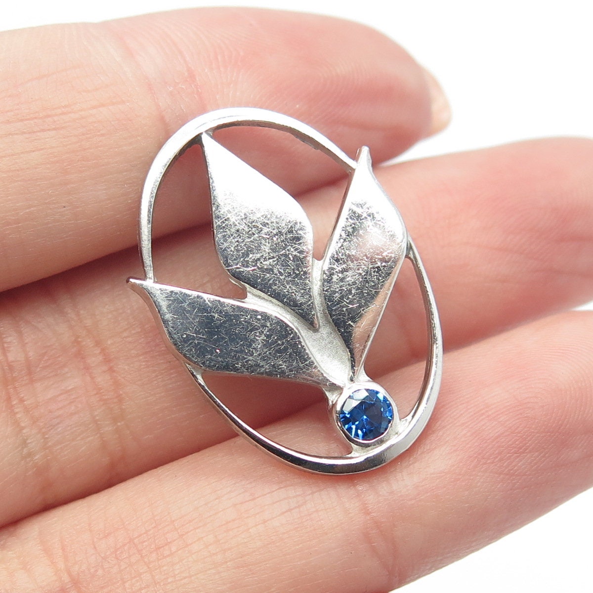 ちなご 925 Sterling Silver CTO Vintage Blue C Z Floral Oval Pin