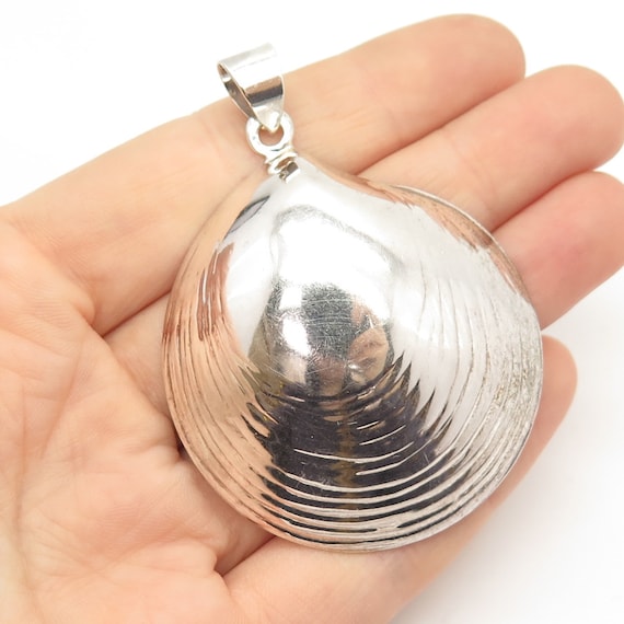 925 Sterling Silver Vintage Shell Hollow Pendant - image 1