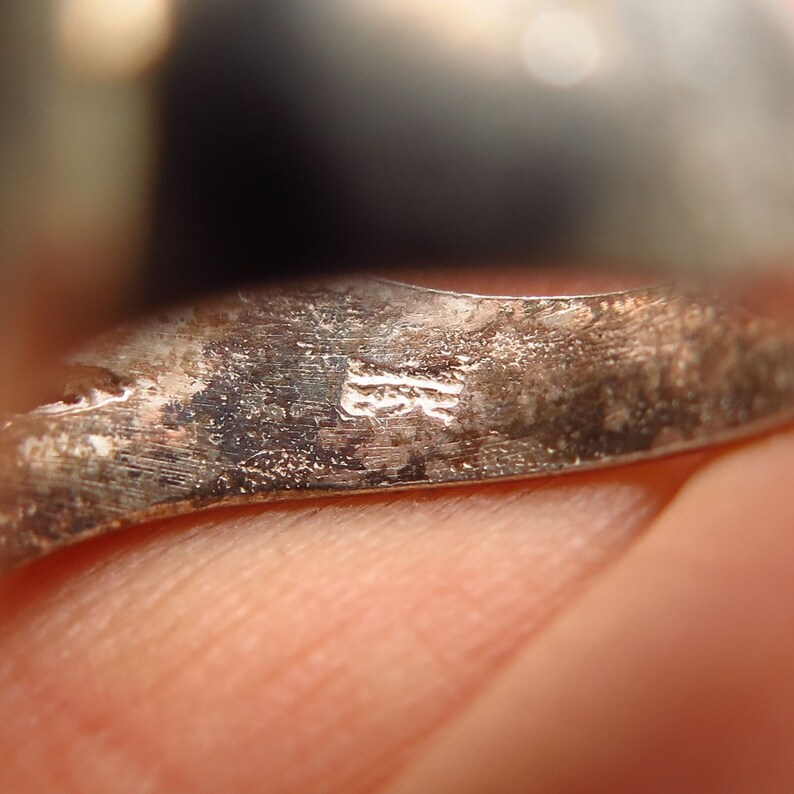 930 Silver Vintage Israel Heavy Ring Size 7.5