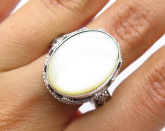 925 Sterling Silver Vintage Suarti Bali Real Mother-of-Pearl Oval Ring Size 8.75