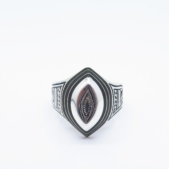 925 Sterling Silver Vintage Ethnic Ring Size 11.5 - image 3