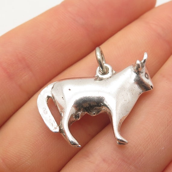925 Sterling Silver Vintage Bull / Ox 3D Pendant - image 2