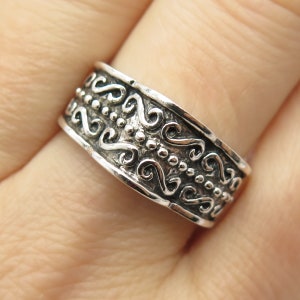 925 Sterling Silver Vintage Swirl and Dotted Ring Size 9