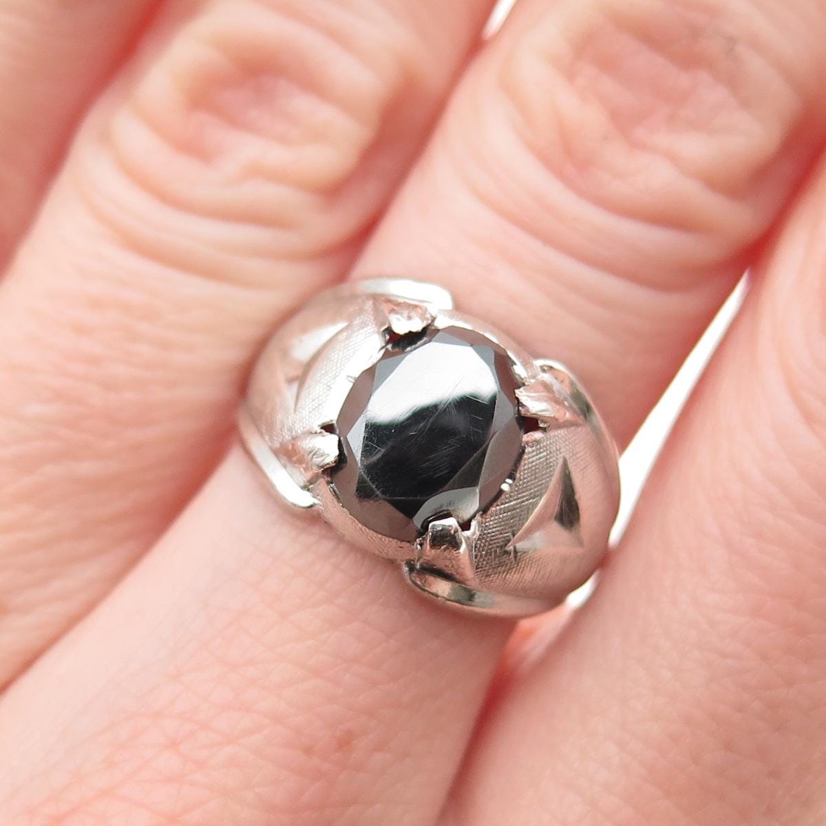 Wheeler Mfg Ring - Etsy