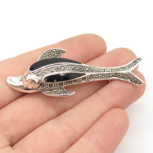 925 Sterling Silver Vintage Black Onyx and Marcasite Gem Fish Design Pin Brooch