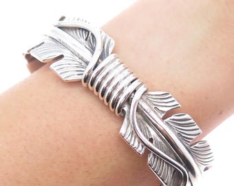 Mike Thomas Jr Navajo Old Pawn Sterling Silver Feather Adjustable Bracelet 7.75"