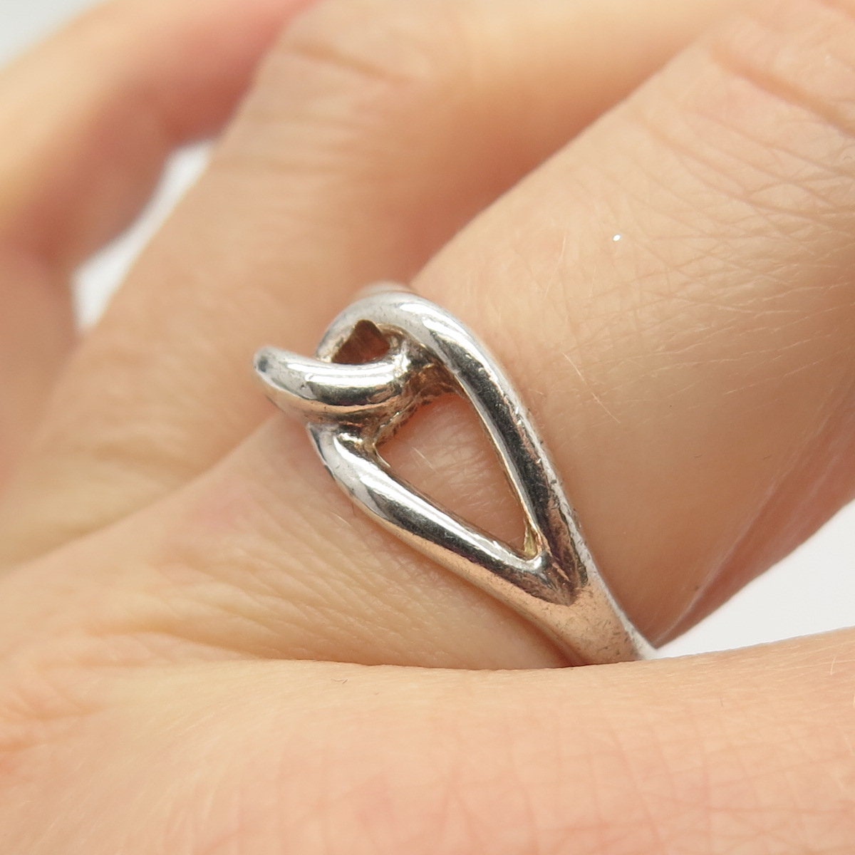 925 Sterling Silver Vintage Knot Design Ring Size 7 3/4 - Etsy 925 Sterling Silver Vintage Knot Design Ring Size 7 3/4 - Etsy