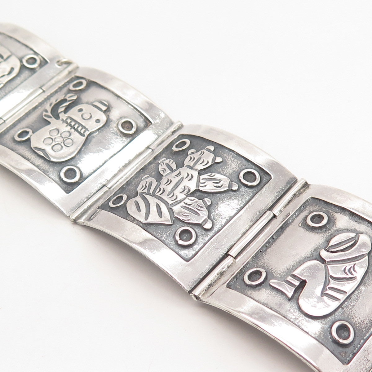 れ*様 vintage silver925 bracelet 925 Sterling Silver Vintage Mexican Storyteller Wide Panel Link