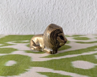 Brass Lion Figurine Paperweight Vintage
