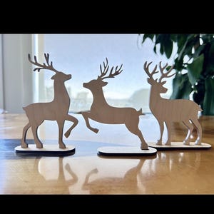 Décors personnalisés de renne de Noël, décoration de table rustique, couverts, cartes de visite de Noël, réglages des sièges, disposition de la table