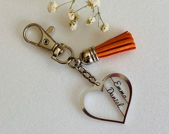 Personalized Heart Keychain with Names – Custom Engraved Keyring