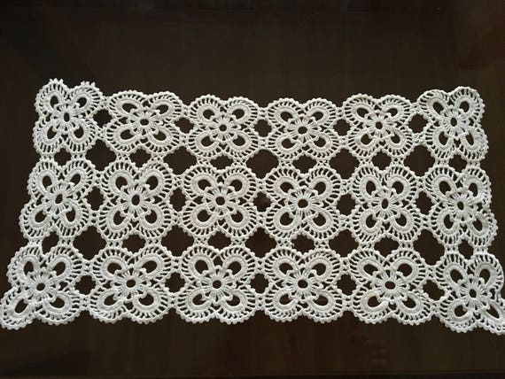 Vintage Crochet PATTERN to make Lace Plaque Large Table Doily Set Three Sizes