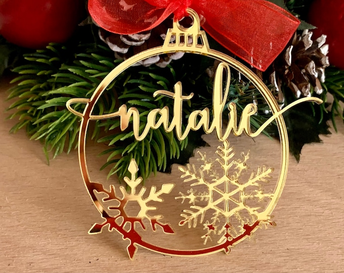 Personalized Christmas Tree Ornament Custom Calligraphy Name Holiday Decorations Laser Cut Xmas Bauble Snowflake Christmas Family Gift Tags