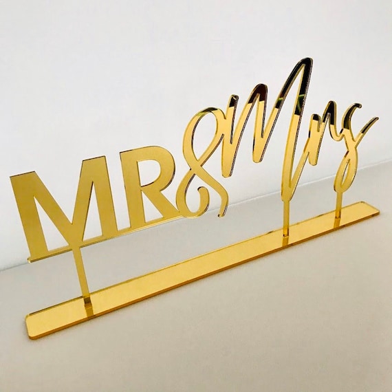 Mr and Mrs Wedding Table Sign Sweetheart Table Centerpiece with Stand Tabletop Calligraphy Laser Cut Acrylic Freestanding Reception Decor