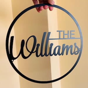 Custom Family Name Metal Sign Personalized Last Name Sign Wedding Gift for Couple Front Door Hanger Monogram Wreath Wall Art Decor Outdoor