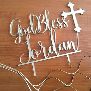 Cake Topper personalizzato Dio benedica Centrotavola per Battesimo Nome per Battesimo Topper per Prima Comunione Topper religioso Topper per Torta a Croce