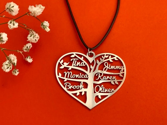 Árbol de la vida personalizado Nombre del corazón Collar Hecho a