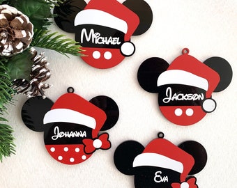 Benutzerdefinierte Disney Name Ornamente personalisierte Micky Maus oder Minnie Maus Ohren 2024 Weihnachtsbaum Dekor Weihnachtsmütze Weihnachtskugeln Geschenk Namensschilder