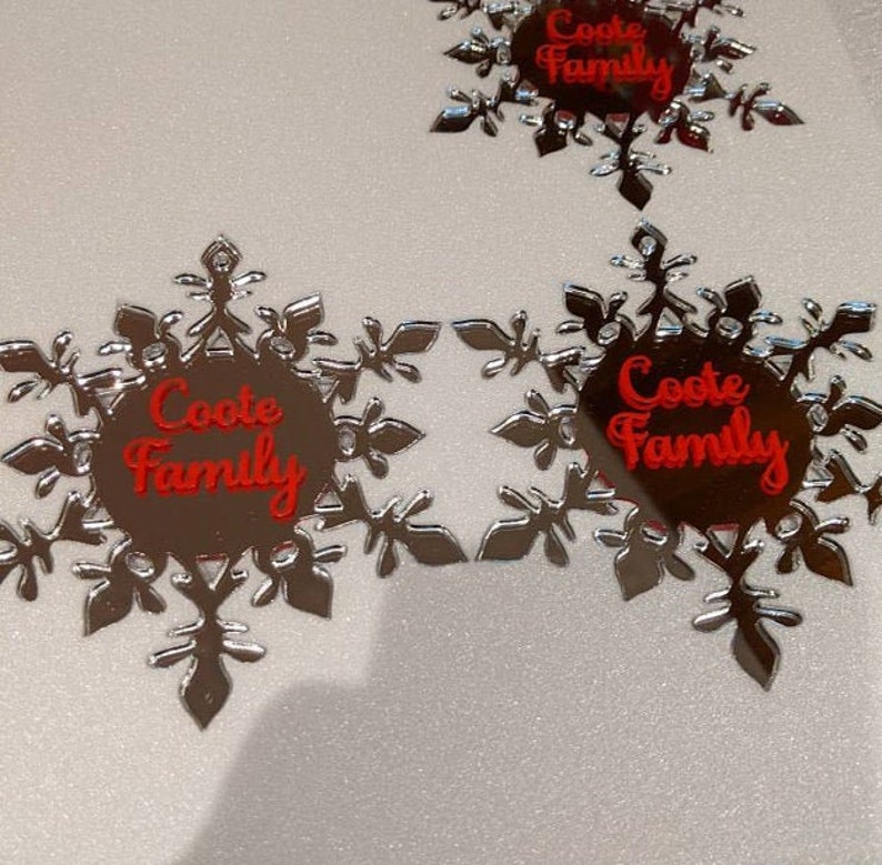 Personalized White Name Ornaments Custom Hanging Snowflakes Christmas Tree Decorations Xmas Decor Holiday Gifts for Family Custom Names 2020