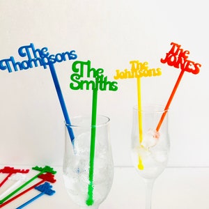 Agitadores de bebidas con nombre retro personalizados, decoración de fiesta de los años 70, palitos de cóctel personalizados, accesorios de bar, centros de mesa de boda, marcador de bebida