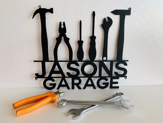 Personalized Metal Garage Sign - Custom Name Garage Location - Metal Wall Art - Housewarming Plaque Decor Man Cave Dad's - Gift for Mechanic