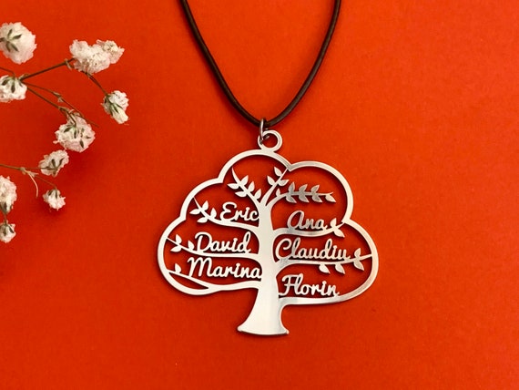 Personalized Family Tree of Life Name Pendant Custom Names Necklace Handmade Chain Laser Cut Tree Gift for Grandma Stainless Steel Jewelry