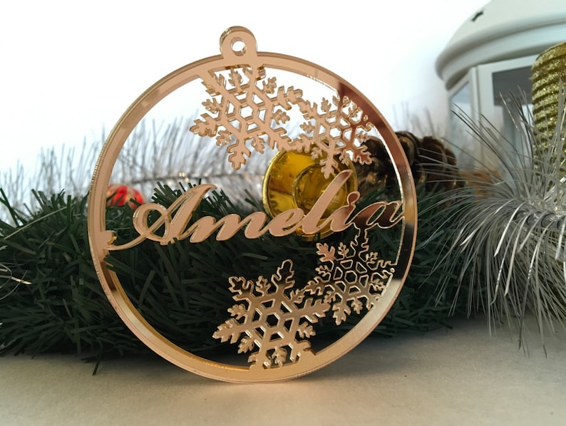 Personalized Christmas Name Ornaments Holiday Tree Decorations Christmas Family Gifts Gold Name Tags Xmas Decorations Custom Laser Cut Names 