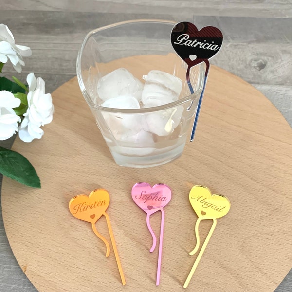 Personalized Wine Glass Charms Custom Acrylic Wine Charm Wedding Drink Tags Engraved Hearts Cocktail Glass Markers Bridal Shower Decorations
