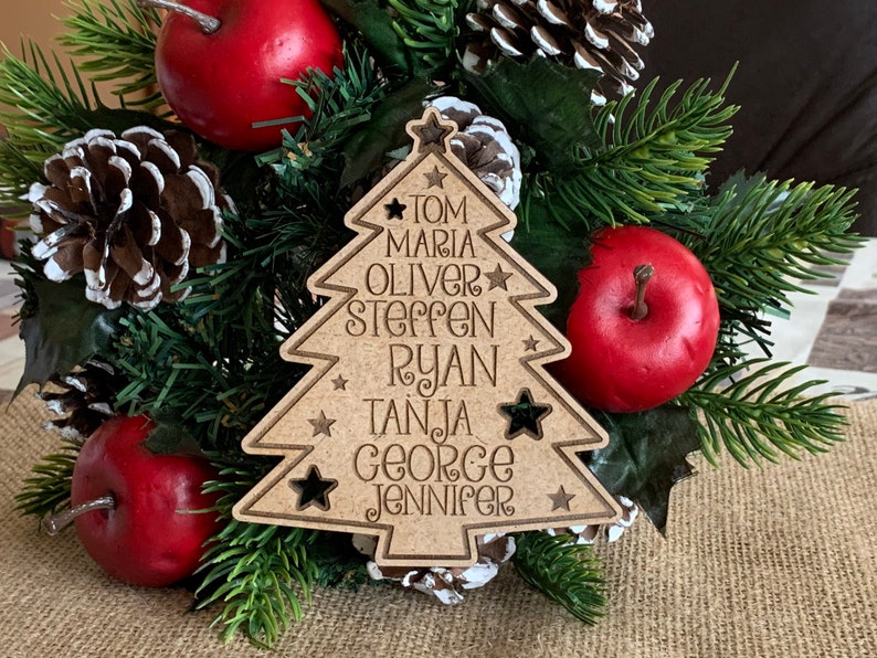 Personalized Wooden Family Christmas Tree Custom 2020 Engraved Hanging Ornament Family Names Holiday Gift Wood Xmas Tree Kids Names New Year