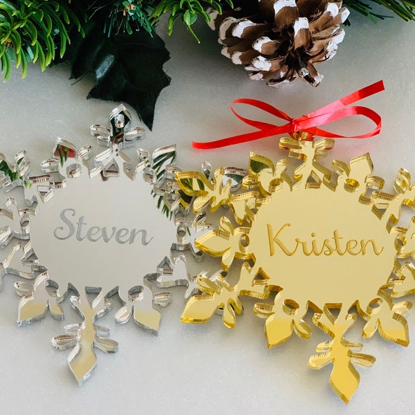 Personalized Engraved Mirror Acrylic Snowflake Wedding Favor Hanging Name Ornament Christmas 2024 Crystal Shape Custom Xmas Tree Decorations