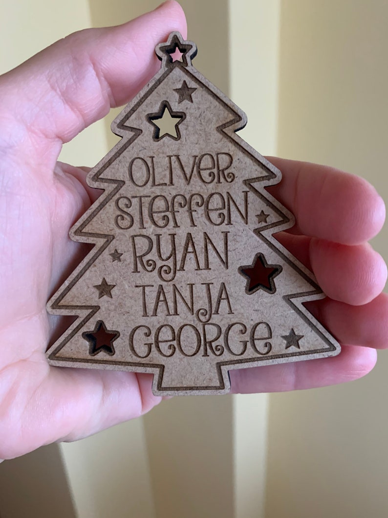 Personalized Wooden Family Christmas Tree Custom 2020 Engraved Hanging Ornament Family Names Holiday Gift Wood Xmas Tree Kids Names New Year