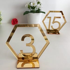Hexagon Table Number Holders – Geometric Acrylic Freestanding Wedding Signs, Reception Centerpieces & Elegant Dinner Party Table Decor