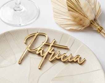 Custom Laser-Cut Acrylic Names for Elegant Wedding Place Settings and Guest Seating