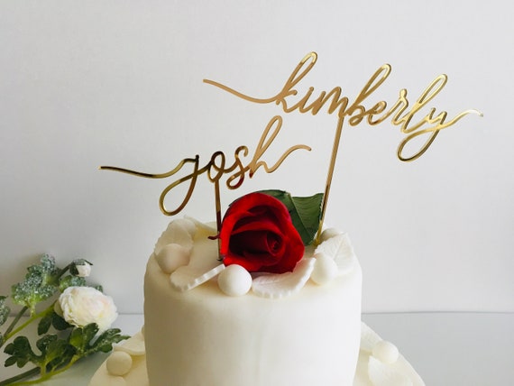 2 Personalized Wedding Cake Toppers Couples Names Calligraphy Cake Topper Bride Groom Mr and Mrs First Names Custom Bridal Shower Decoration